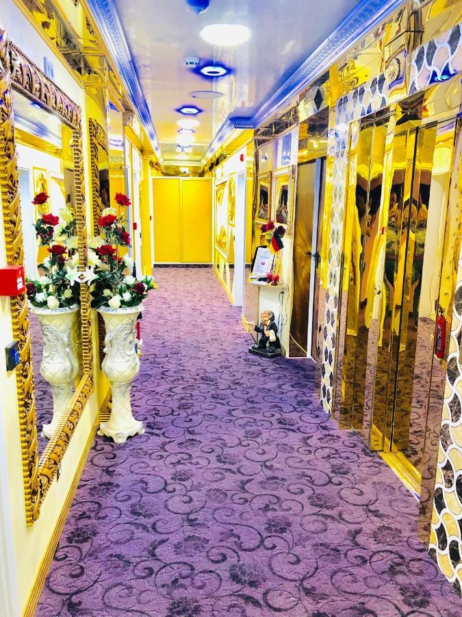 за гости старс Hotel