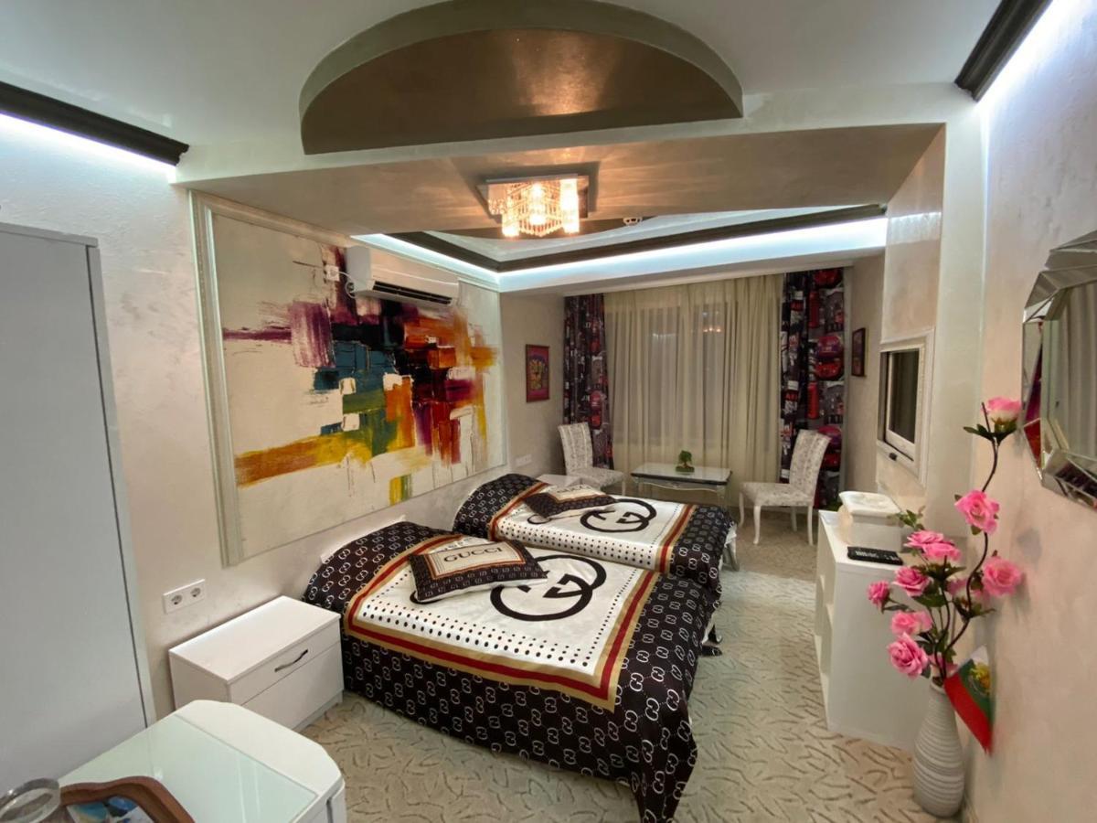 за гости старс Hotel *